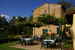 Agriturismo La Tinaia - Il giardino con il pergolato per bbq e picnic